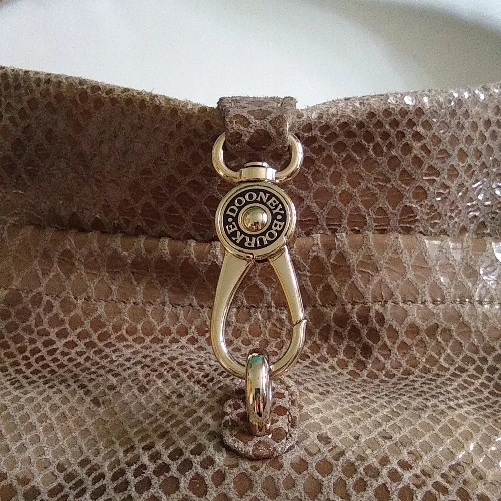 Dooney‎ & Bourke Logo Lock hobo sac shoulder bag purse